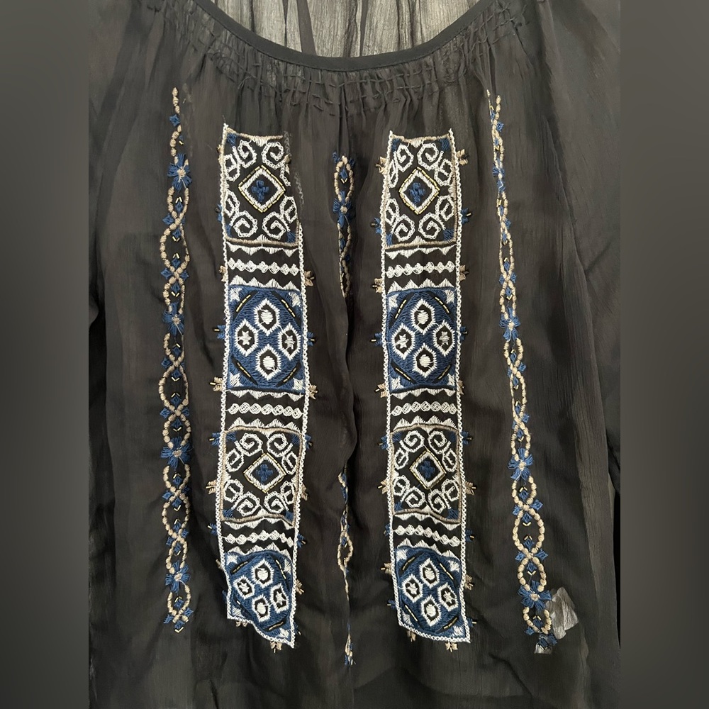 Lucky Brand Embroidered Beads Sheer Black Blouse Size Small - Picture 4 of 6
